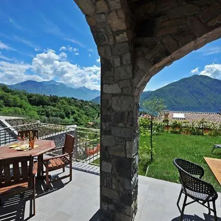Sleeps 8 Pool Air Con Vila *